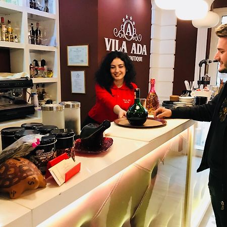 טיראנה Vila Ada Hotel מראה חיצוני תמונה